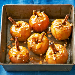 Maple-Glazed Baked Apples